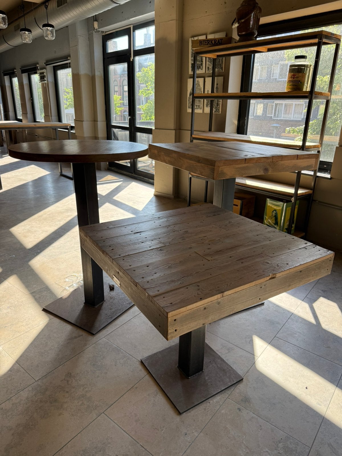 Horeca Tafels Bartafels Statafels Industrieel met Krukken, Ophalen