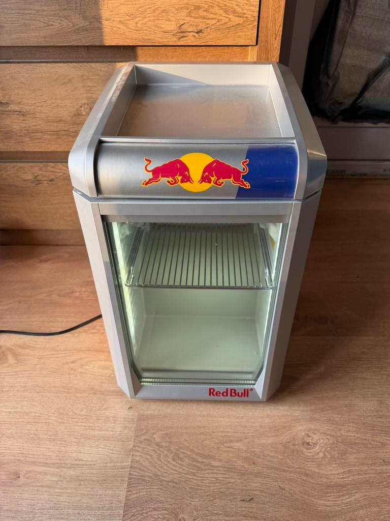 Red bull koelkast, Zonder vriesvak, Ophalen of Verzenden, Minder dan 45 cm, Minder dan 85 cm