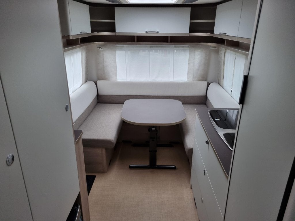 Bürstner Premio IC-line 460 TS, Caravans en Kamperen, Caravans, Schokbreker, Rondzit, Bedrijf, 5 tot 6 meter