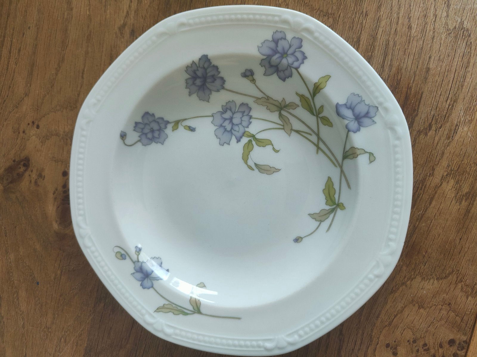 Diep bord Mitterteich Bavaria met bloemmotief, Ophalen of Verzenden, Zo goed als nieuw, Bord(en), Overige stijlen