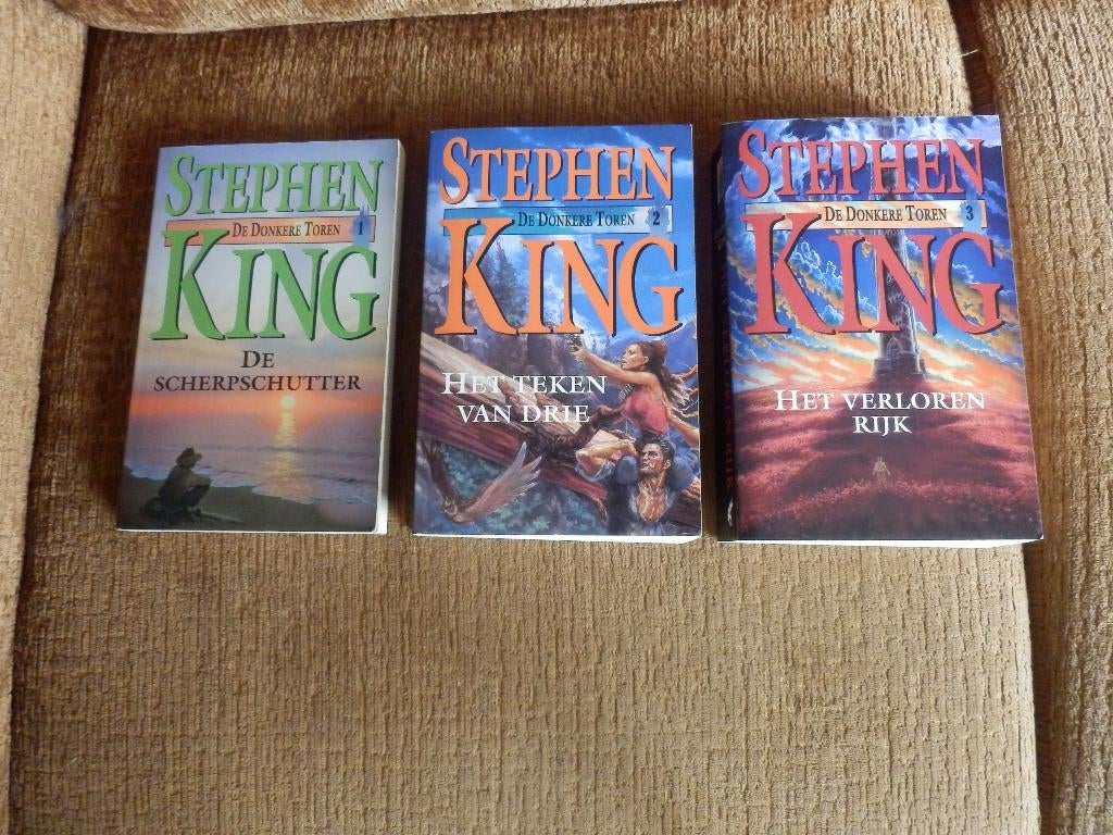 De donkere toren serie de eerste 3 delen Stephen king., Ophalen of Verzenden, Zo goed als nieuw, Stephen King.