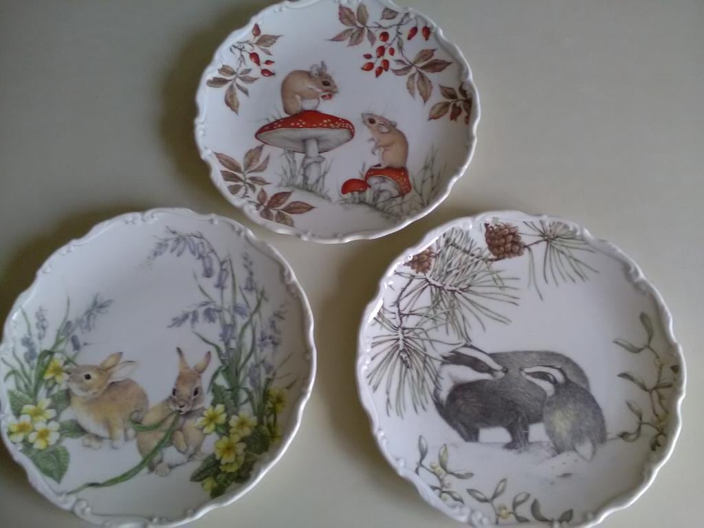 Royal albert  3 wandborden uit de country walk collection, Ophalen of Verzenden