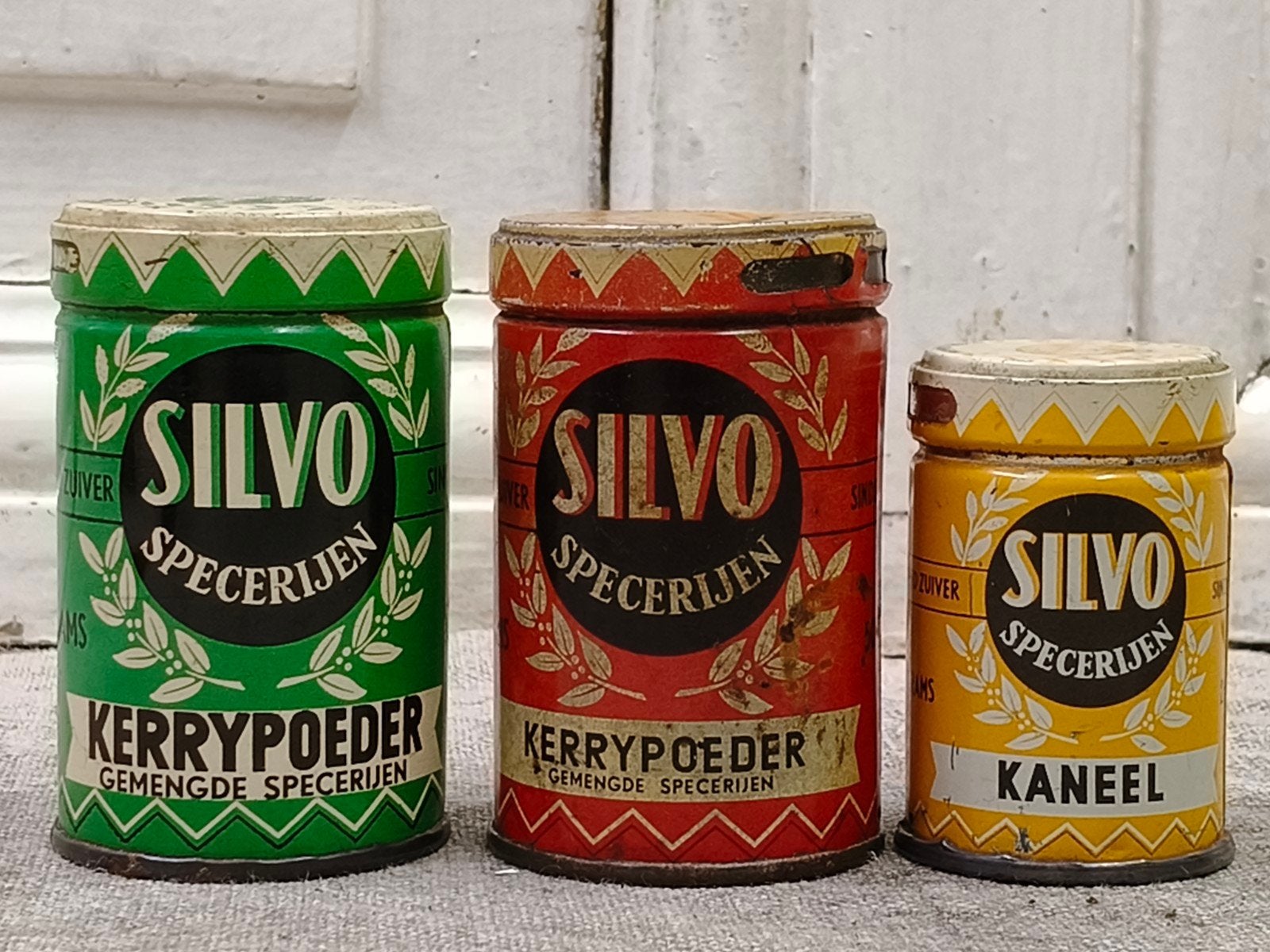3 oude Silvo kruidenblikjes, Ophalen of Verzenden, Gebruikt