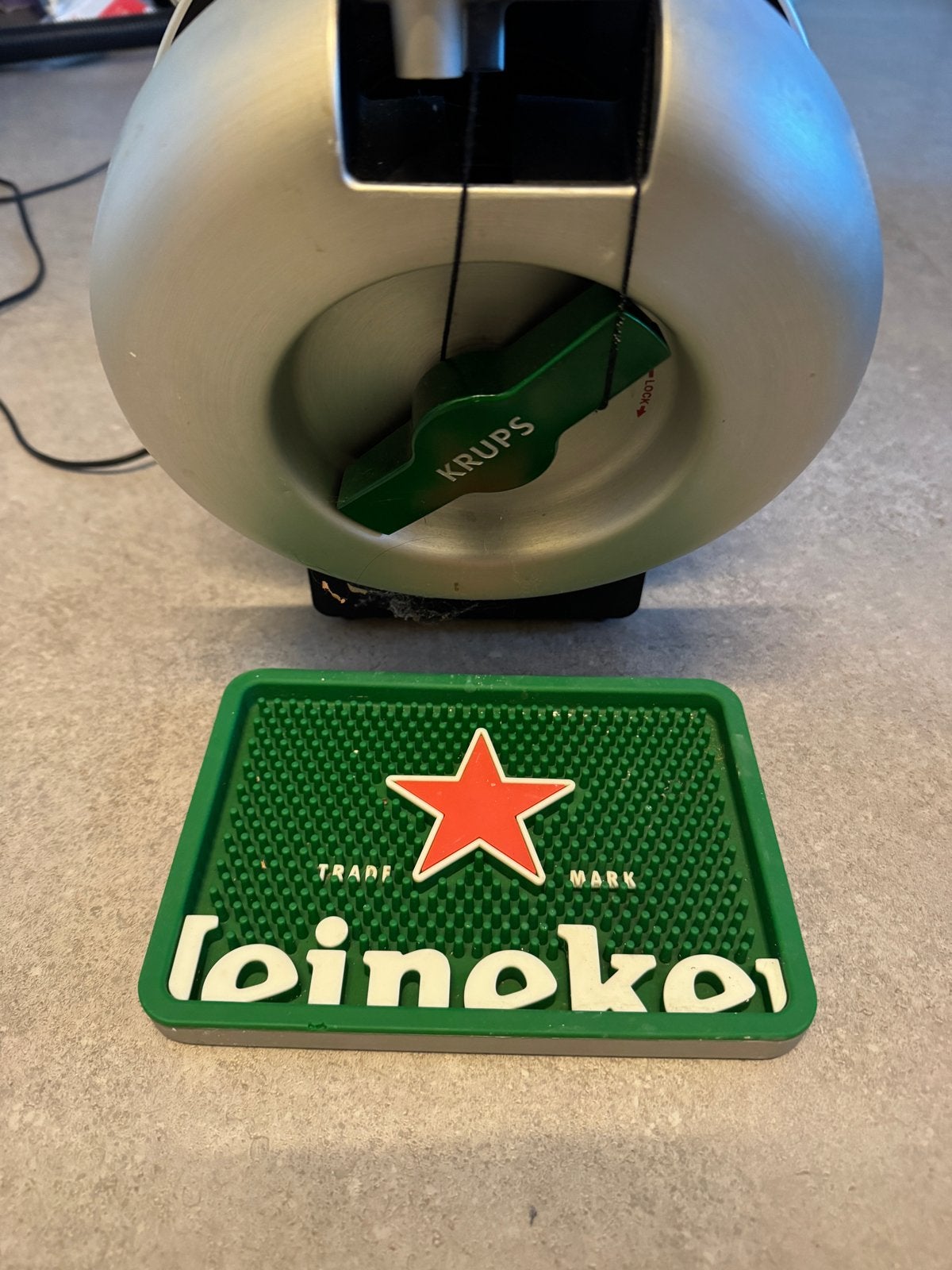 Heineken The Sub thuistap met Krups biertap, Witgoed en Apparatuur, Thuistaps, Ophalen, Gebruikt, Krups