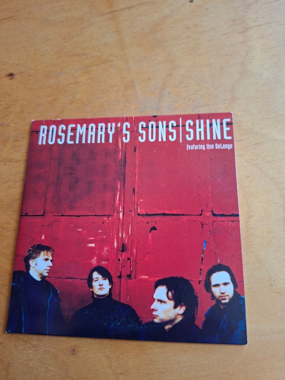 CD Single Rosemary's Sons - Shine (feat. Ilse DeLange), 1 single, Ophalen of Verzenden, Gebruikt, Pop