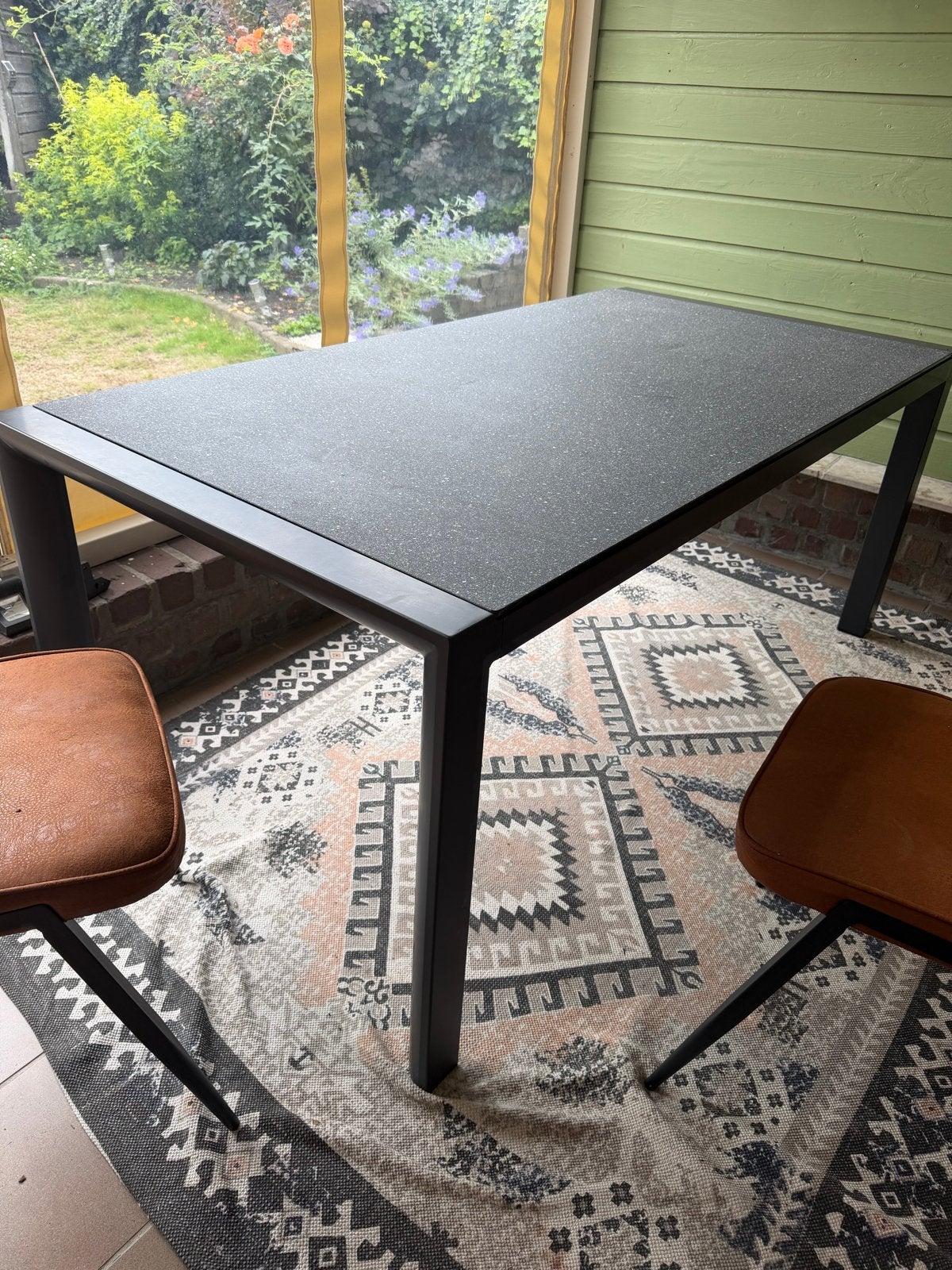 Stijlvolle tuintafel met granieten blad en aluminium poten, Ophalen, Gebruikt, Rechthoekig, Aluminium