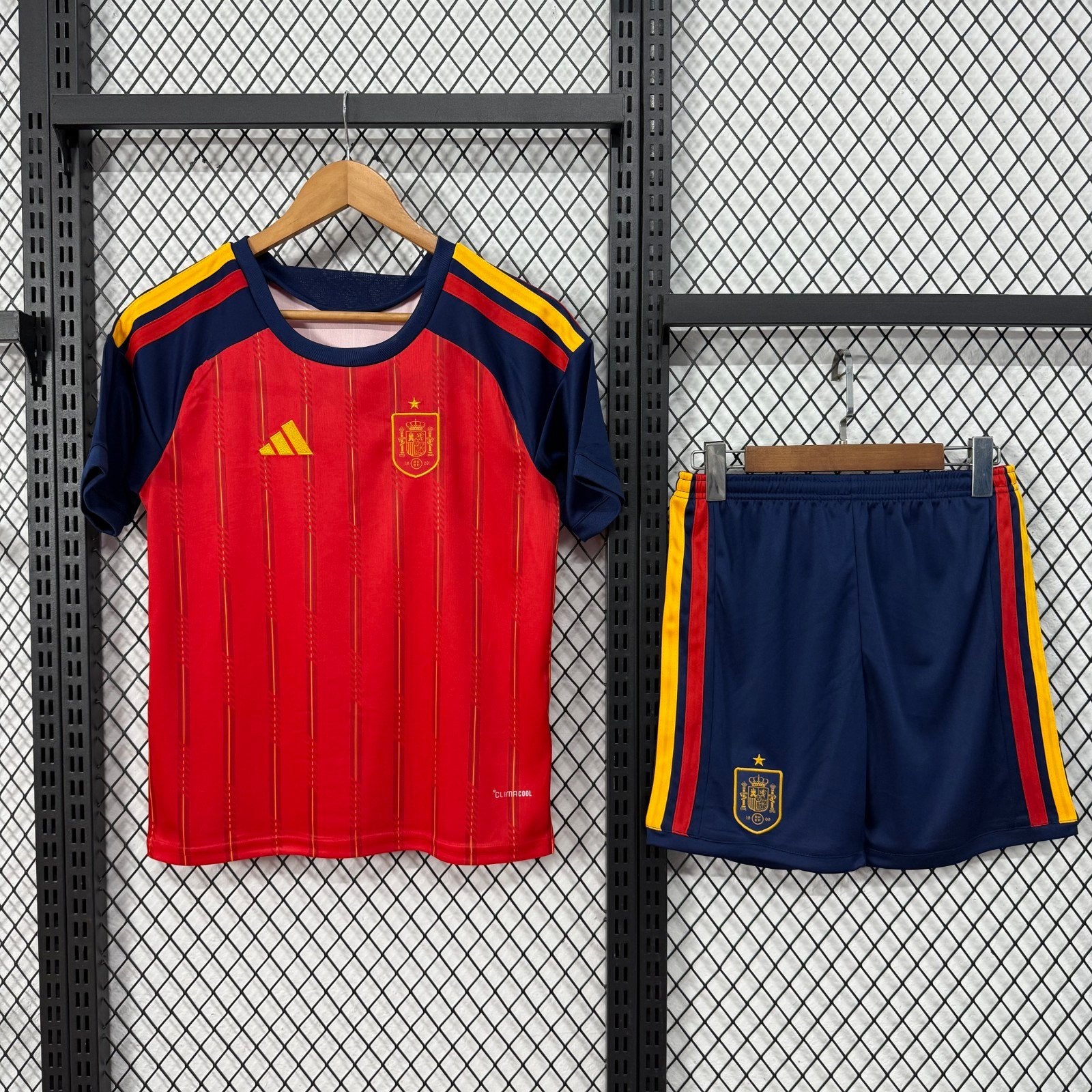 Spain 2026 1 Ster Thuis Set Kinderen - Nieuw! Fan Vers, Sport en Fitness, Verzenden, Nieuw, Set