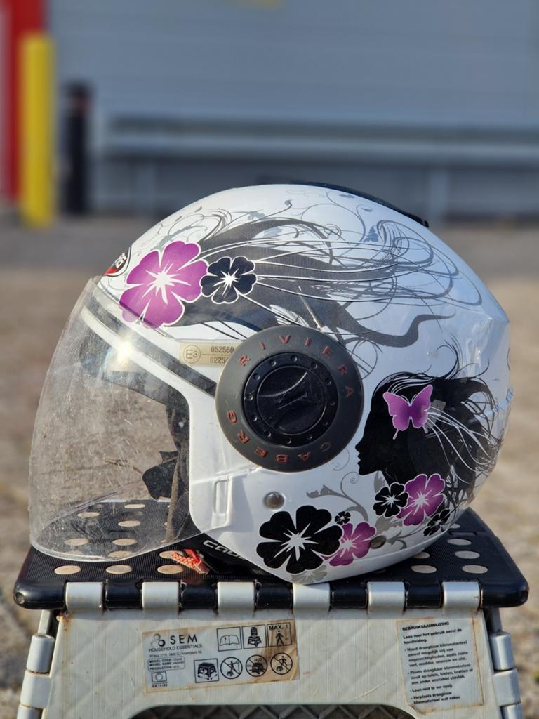 Caberg Riviera V3 helm - Kleine maat (XS/S), Fietsen en Brommers, Brommerhelmen, Ophalen of Verzenden, Gebruikt, Extra small of kleiner
