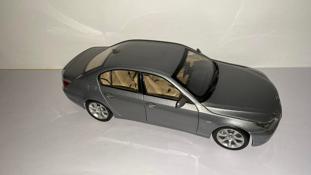 Kyosho BMW 5 E60 1:18, Hobby en Vrije tijd, Modelauto's | 1:18, Ophalen of Verzenden, Zo goed als nieuw, Auto, Kyosho