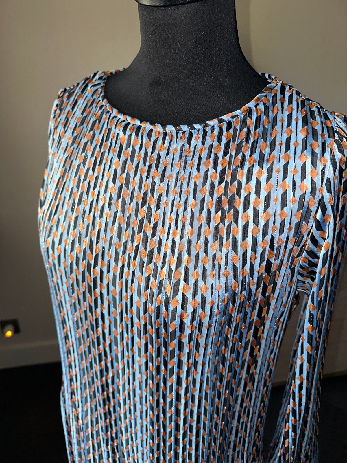 Maje jurk met geometrische print en plooien, Kleding | Dames, Maat 38/40 (M), Meerkleurig, Ophalen of Verzenden, Zo goed als nieuw