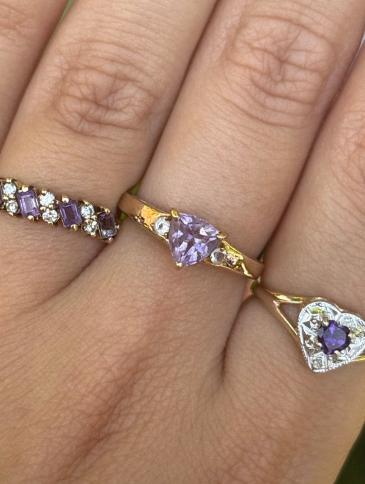 9 karaat gouden ring met amethist en diamanten, Met edelsteen, Ophalen of Verzenden, Zo goed als nieuw, 17 tot 18