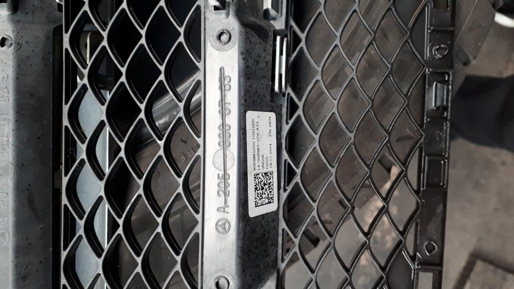 Mercedes-Benz C-Klasse W205 Grille (2014-2018), Ophalen of Verzenden, Mercedes-Benz