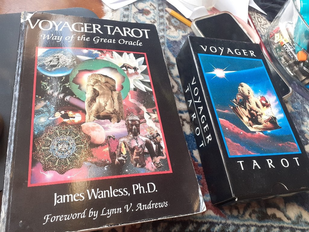 Voyager Tarot + 2 books and all cards, Ophalen of Verzenden, Gelezen, Tarot of Kaarten leggen, Overige typen