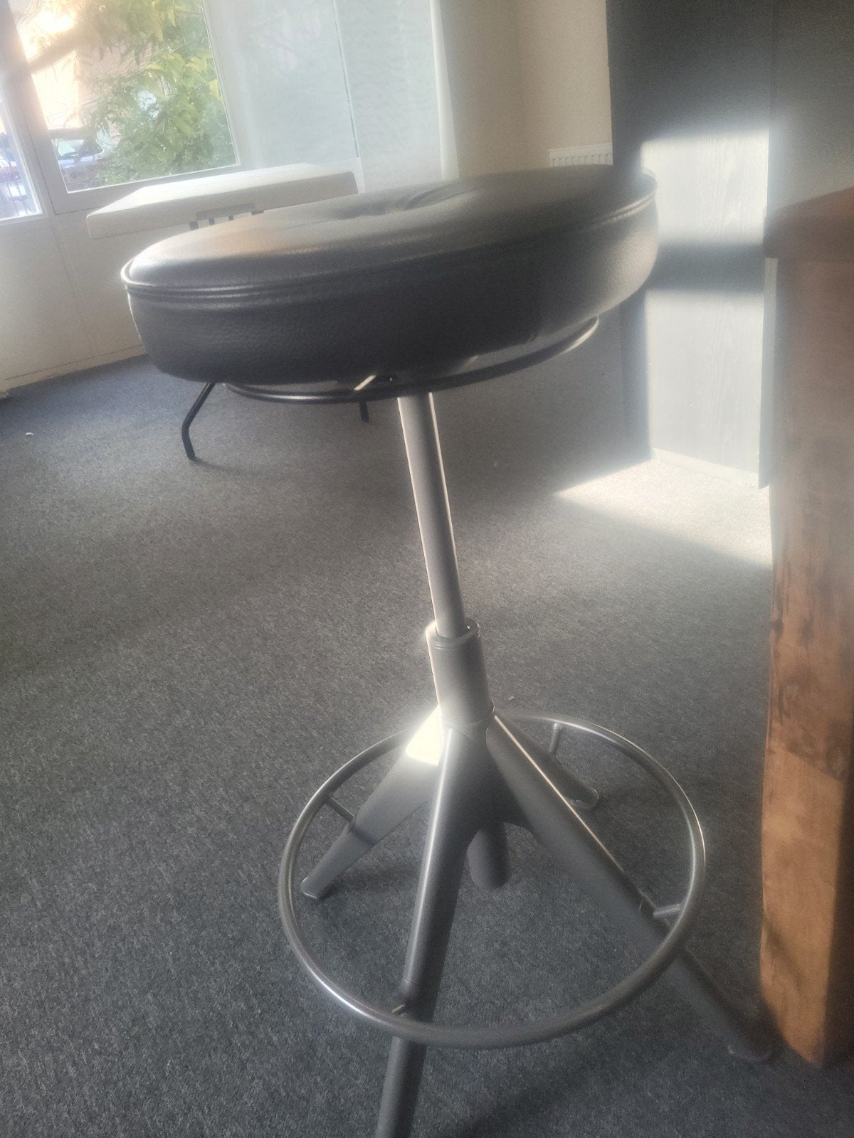 Ikea kruk met gasveer, in hoogte verstelbaar, Ophalen, In hoogte verstelbaar, Gebruikt, Overige materialen