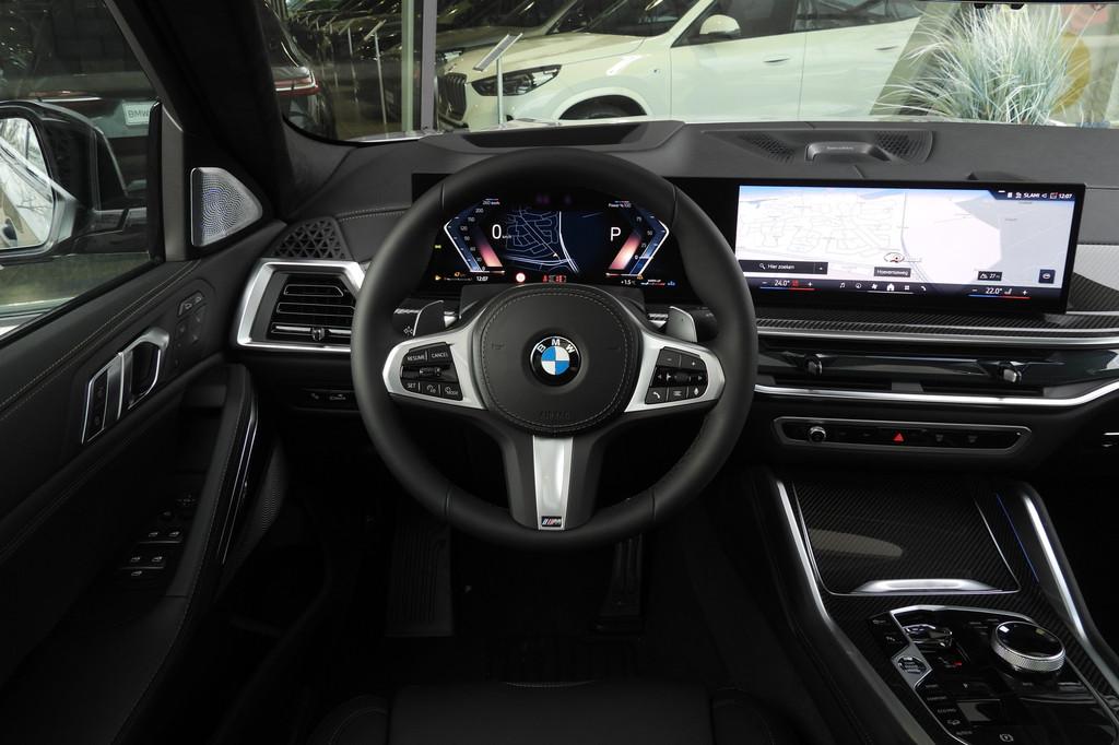 BMW X6 xDrive40i M Sport Automaat / Panoramadak / Trekhaak /, Automaat, Zwart, Stoelverwarming, Bedrijf