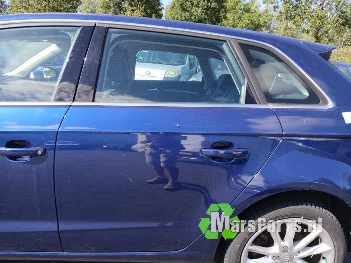 Portier 4Deurs links-achter van een Audi A3 (LX5Q)