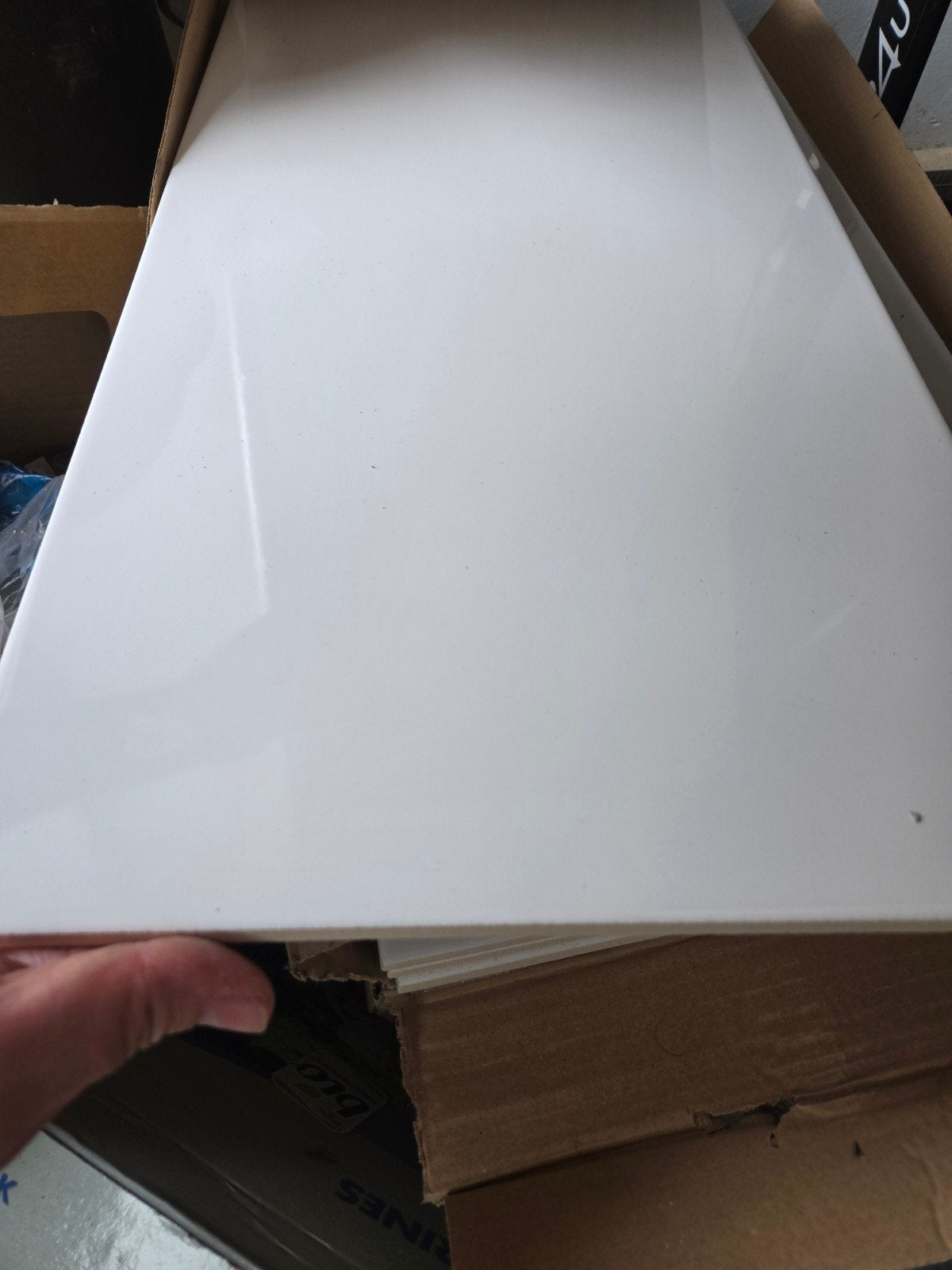 Witte glanzende wandtegels 30x60 cm, 1.25 m² per doos, Ophalen, 40 tot 60 cm, Nieuw, Minder dan 5 m²