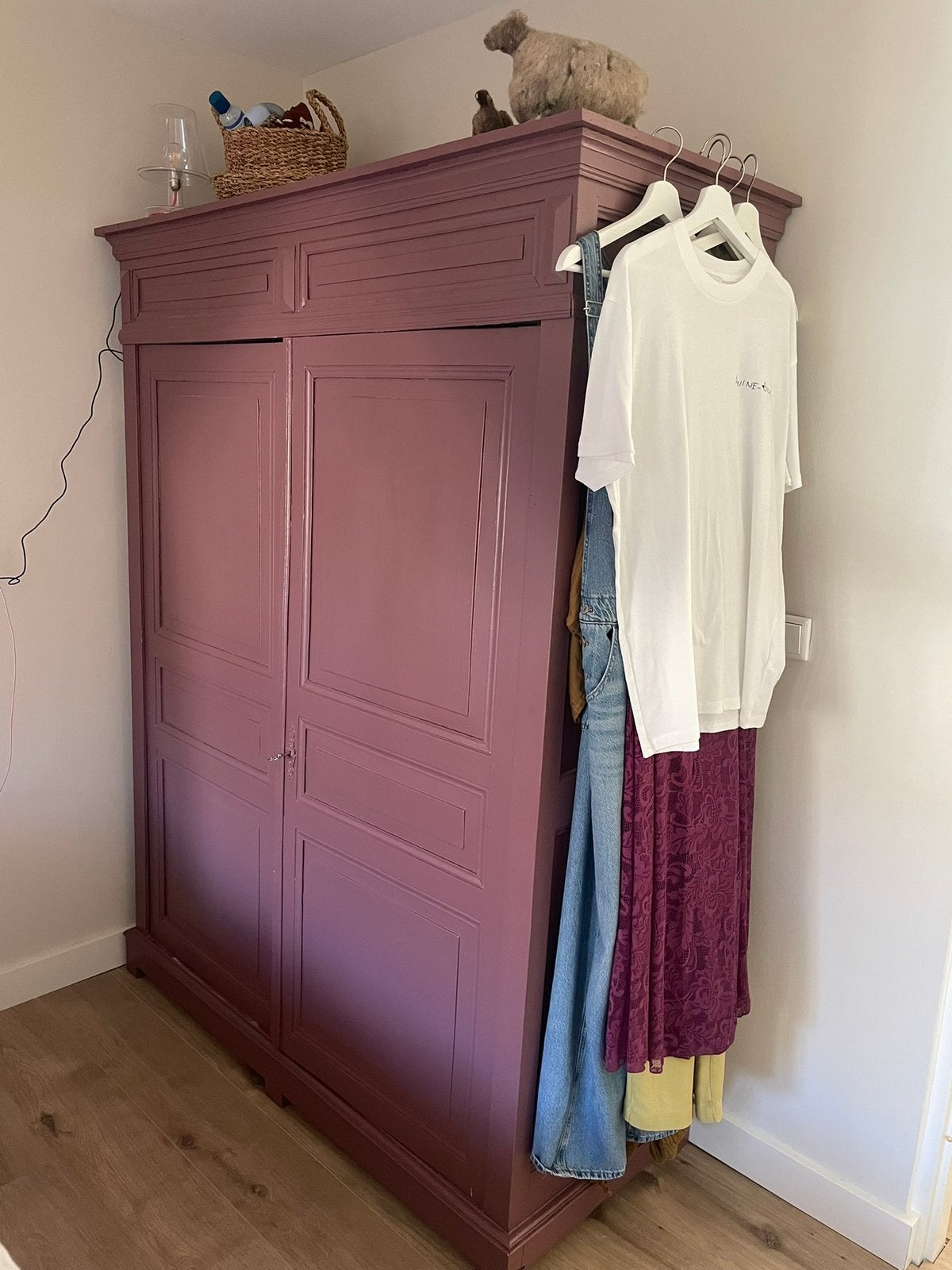 Antieke kast hangkast meidenkast kledingkast, Huis en Inrichting, Ophalen, 100 tot 150 cm, Zo goed als nieuw, 150 tot 200 cm