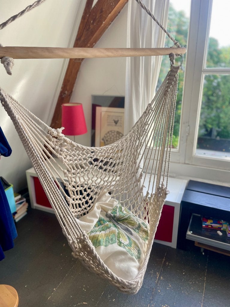 Hangstoel / hangmatstoel – naturel – houten stang 100 cm, Ophalen, Zo goed als nieuw, Wit, Eén