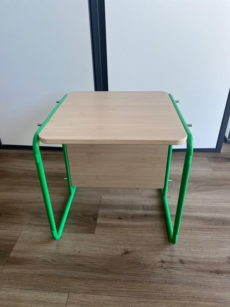 Ikea nachtkastje/side table bamboe/groen, Ophalen, 50 tot 100 cm, Zo goed als nieuw, 25 tot 50 cm