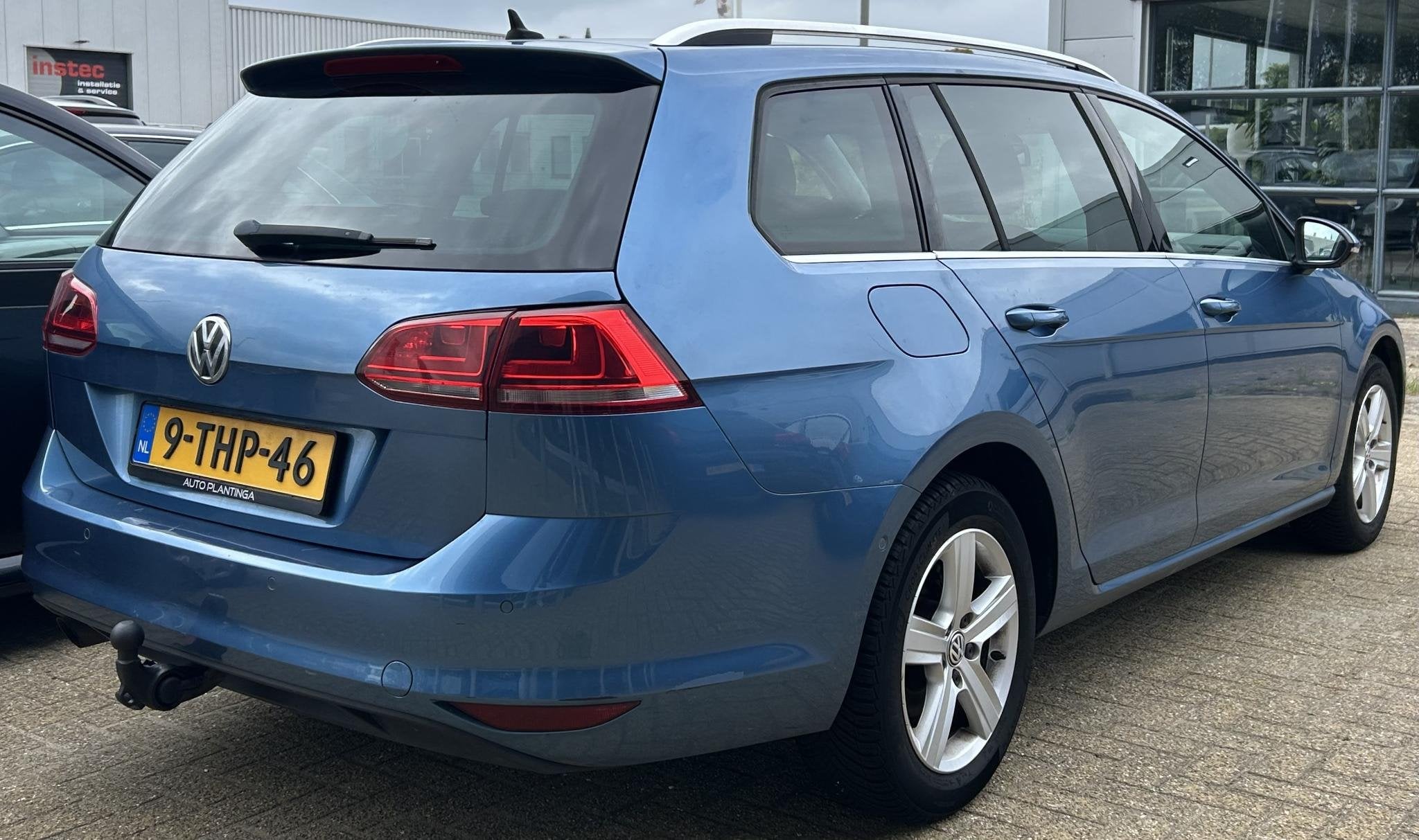 Volkswagen Golf Variant 1.2 TSI Highline | AUTOMAAT | Onderh, Gebruikt, Zwart, 4 cilinders, Blauw