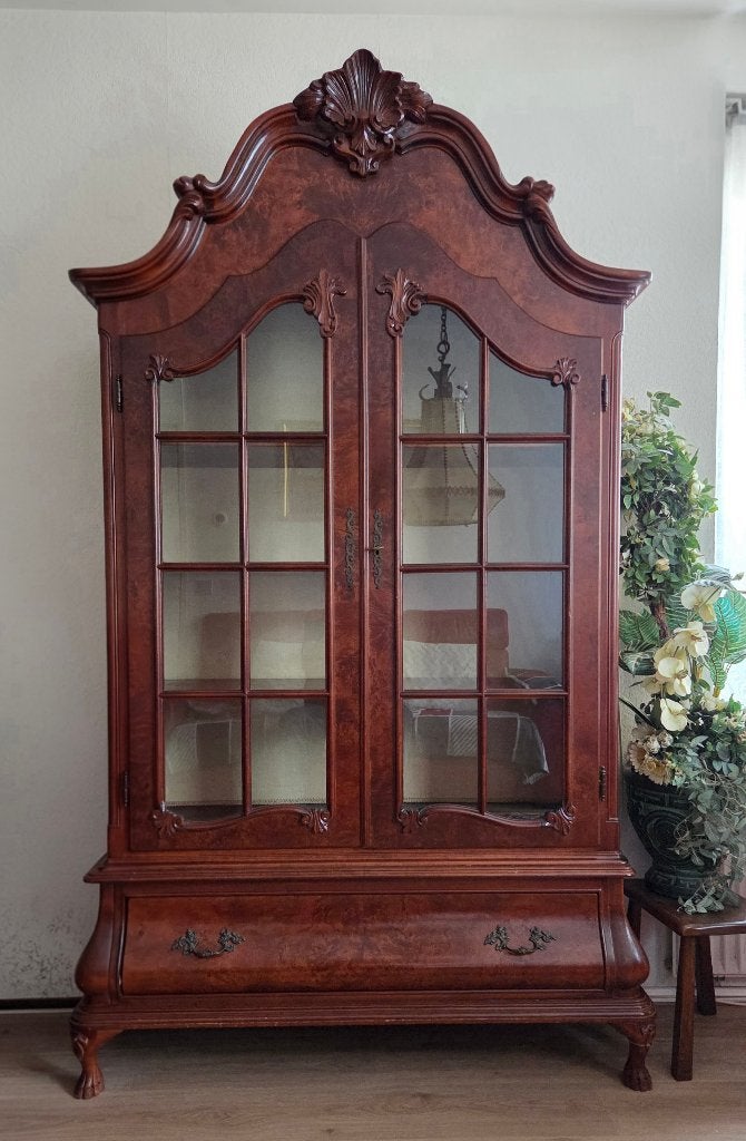 Antieke Hollandse vitrine/porseleinkast, Ophalen