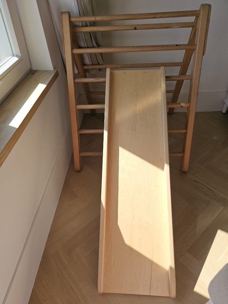 Klimrek met glijbaan/trapje perfect voor kleuters/peuters, Kinderen en Baby's, Ophalen, Zo goed als nieuw