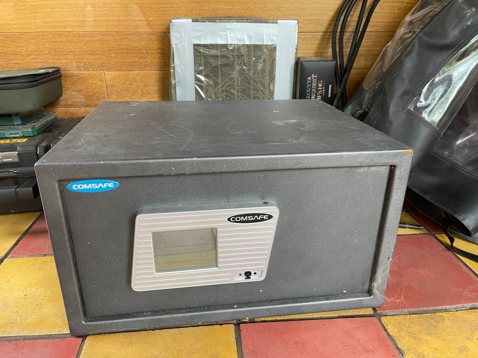 Comsafe Kluis, Ophalen, Zo goed als nieuw