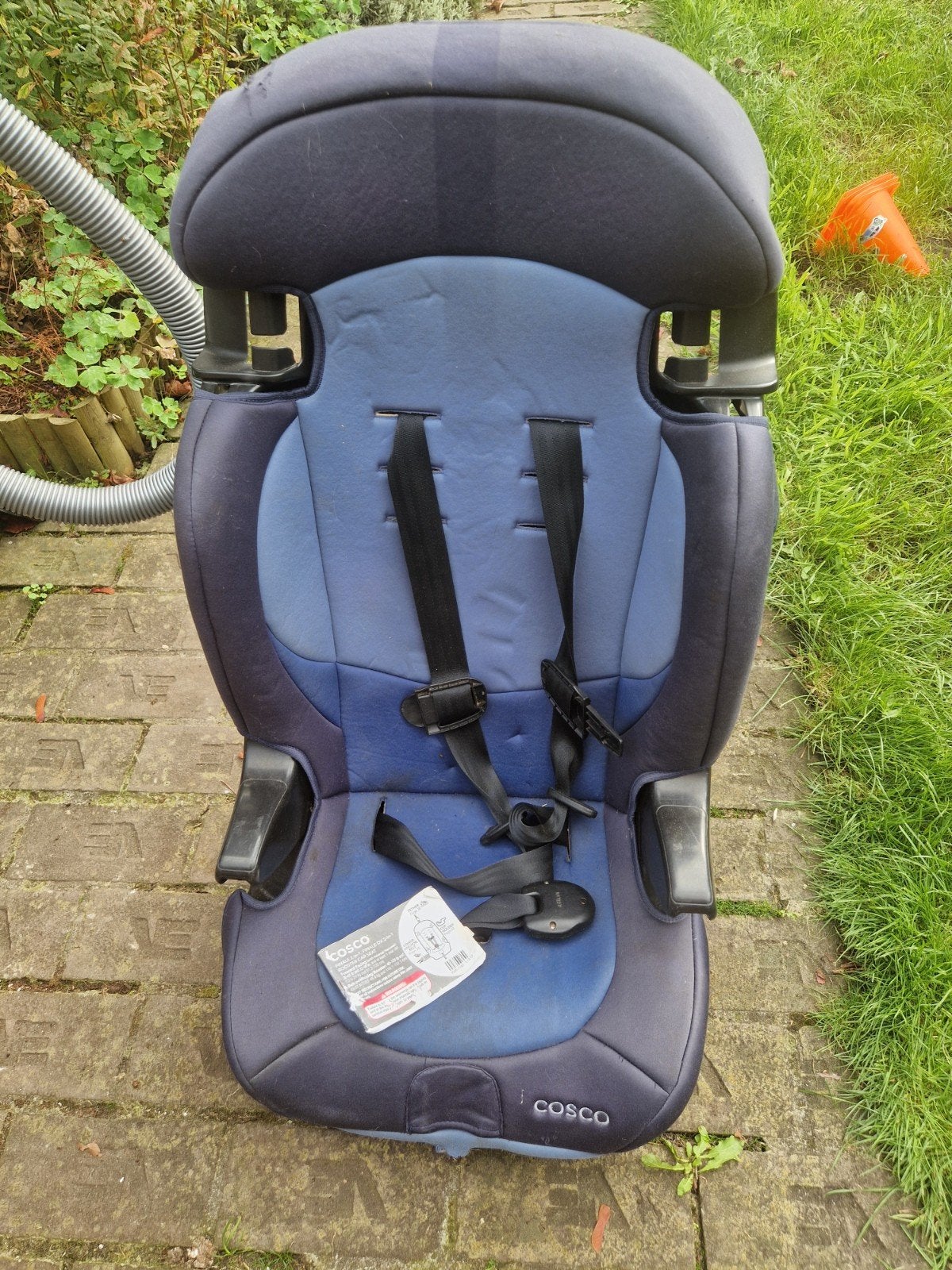 Gratis Cosco Finale 2-in-1 Autostoel - Gebruikt, Afneembare rugleuning, 9 t/m 36 kg, Ophalen, Overige merken