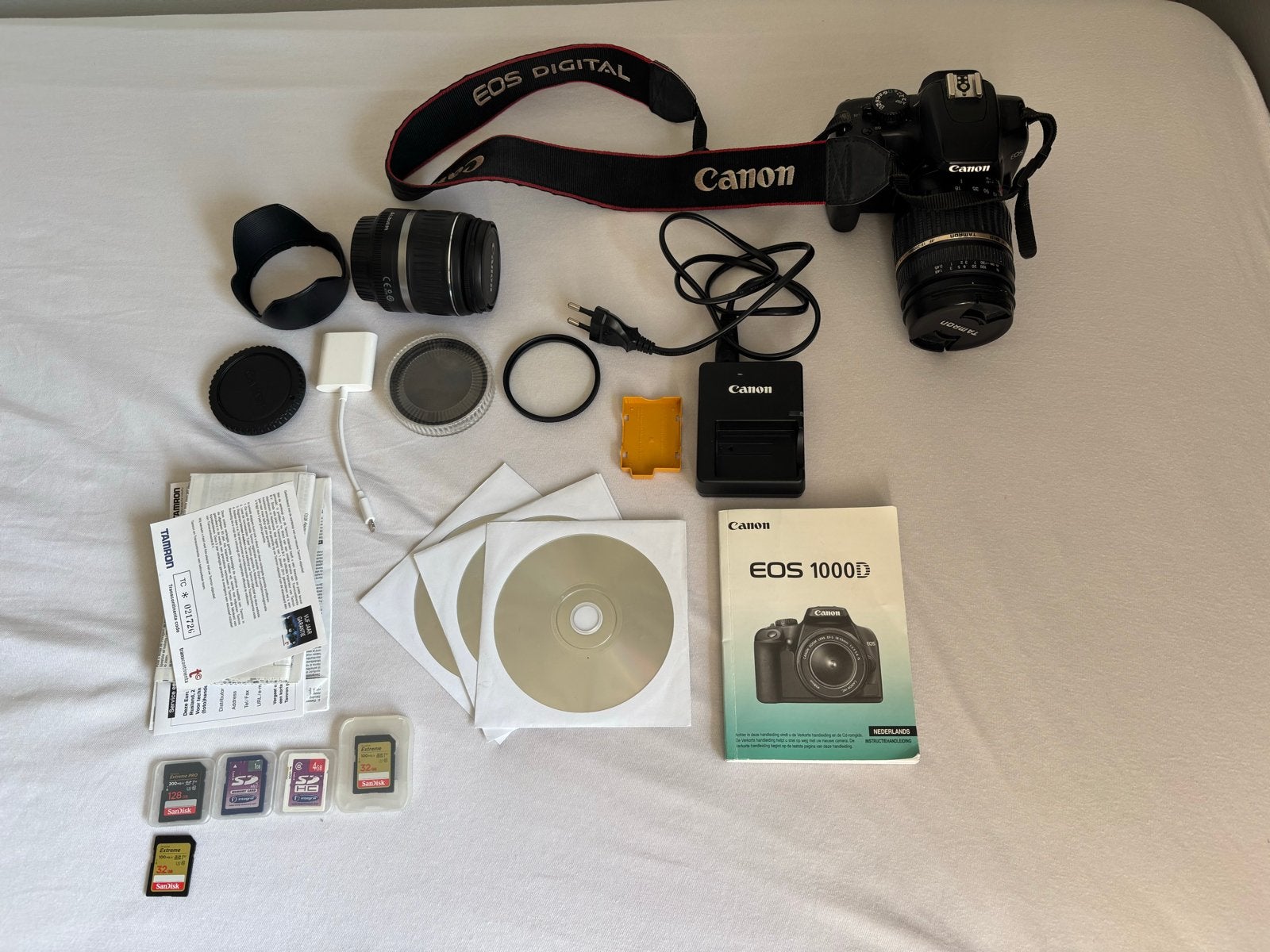 Canon EOS 1000D en accessoires, Gebruikt, Spiegelreflex, Canon, Ophalen of Verzenden