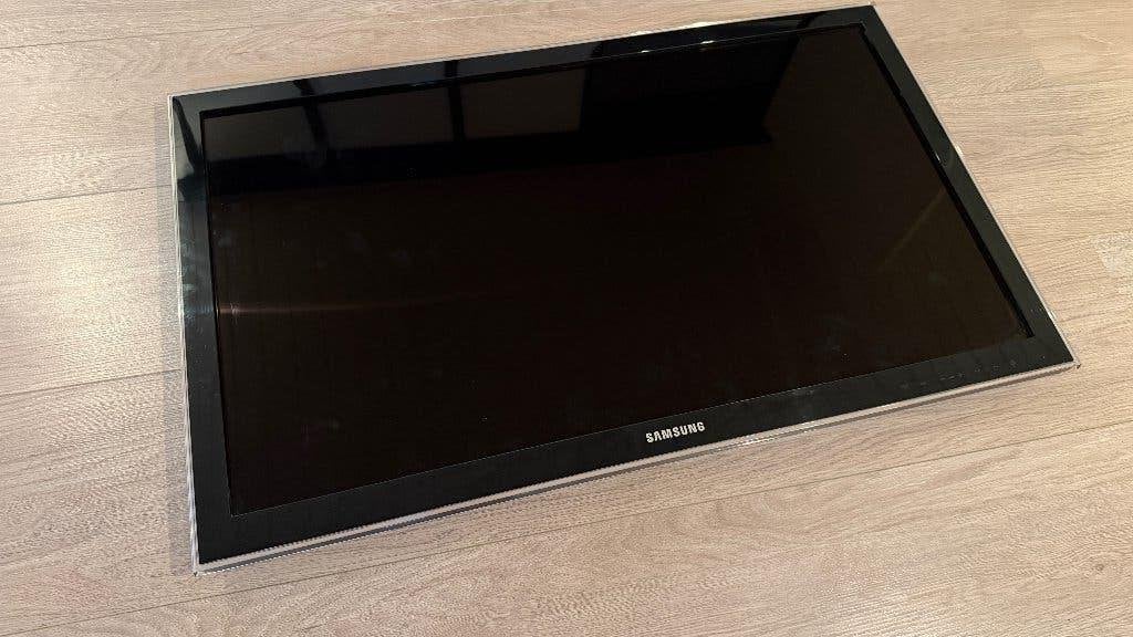 Samsung 32 Inch televisie, Audio, Tv en Foto, Ophalen, Gebruikt, 50 Hz, LCD