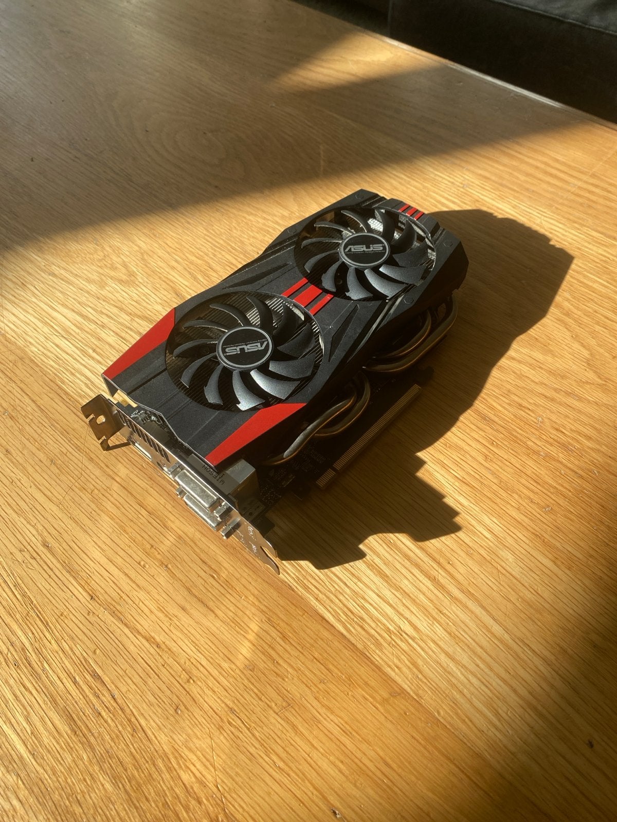 ASUS GeForce GTX 760 DirectCU II OC Videokaart, Computers en Software, PCI-Express 3, HDMI, Ophalen of Verzenden, Nvidia