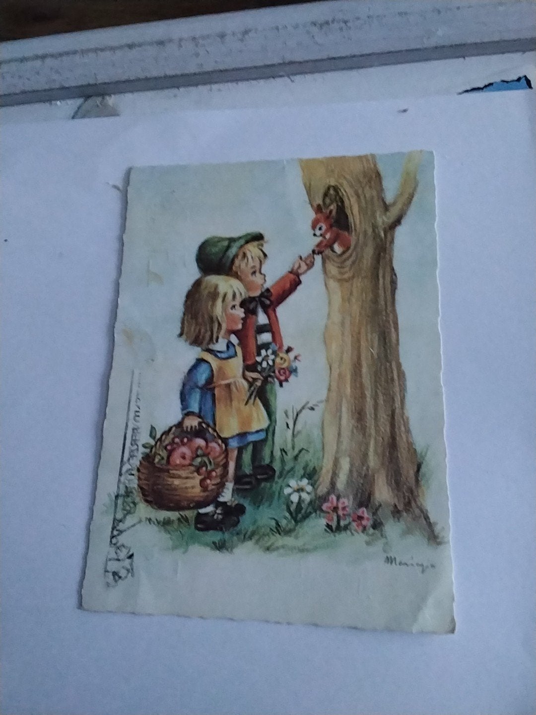 MARIAPIA.   KINDEREN BIJ EEKHOORNTJE IN BOOM, Ophalen of Verzenden, Voor 1920, Kinderen