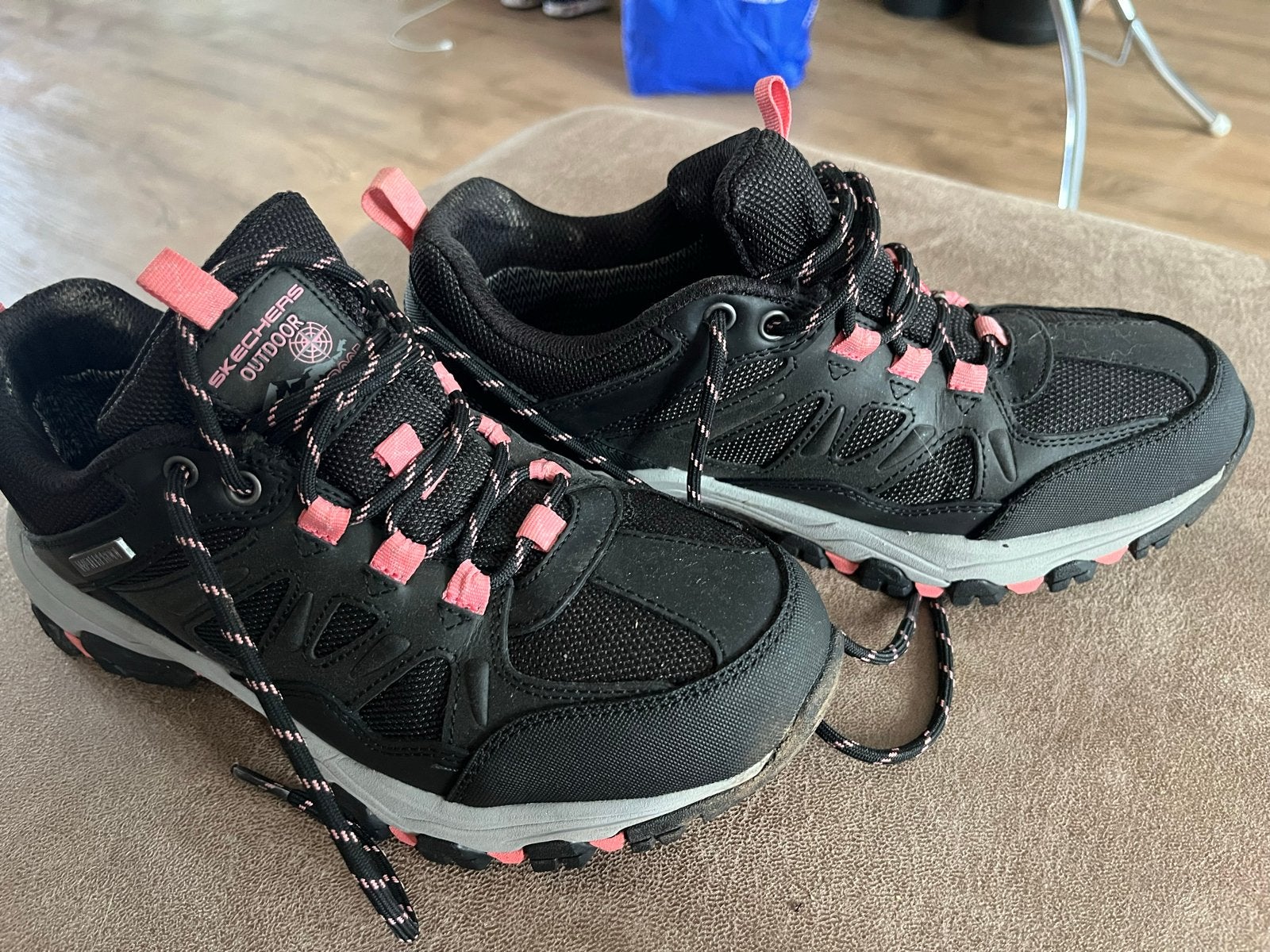 Skechers Outdoor Dames Wandelschoenen - Zwart/Roze, Ophalen, Zo goed als nieuw, Zwart, Wandelschoenen