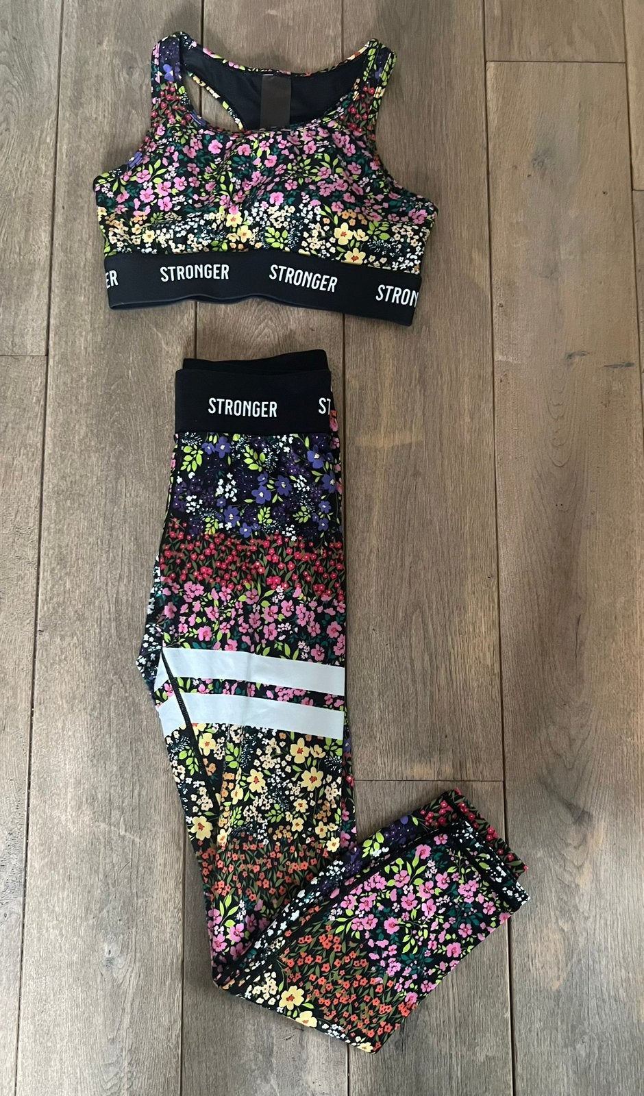Stronger set legging en top small, Zwart, Ophalen of Verzenden, Maat 36 (S), Fitness of Aerobics
