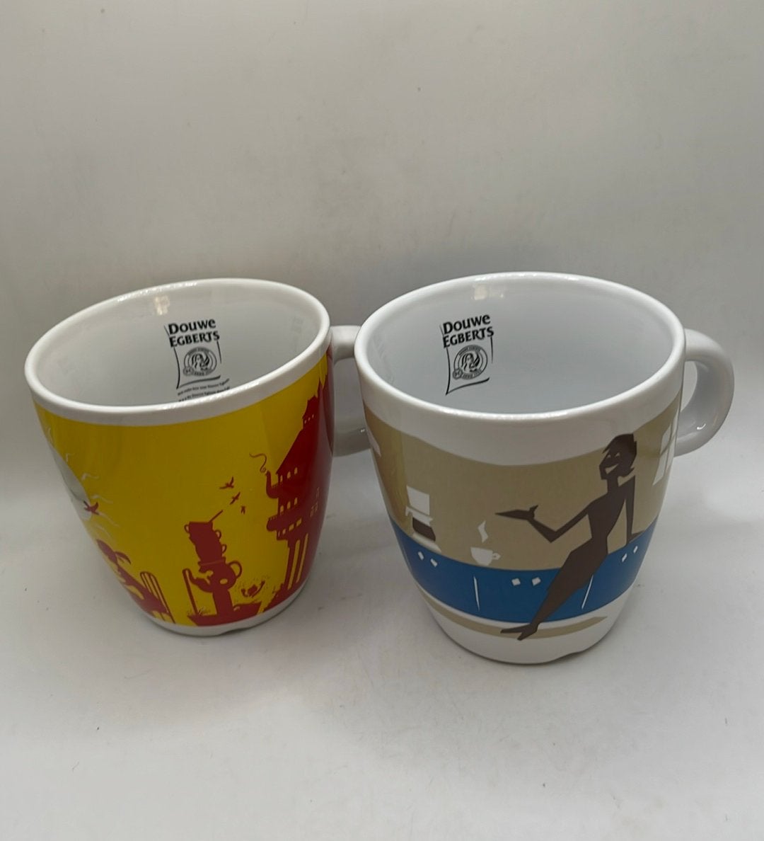 2 Douwe Egberts mokken., Verzamelen, Ophalen of Verzenden, Zo goed als nieuw, Gebruiksvoorwerp