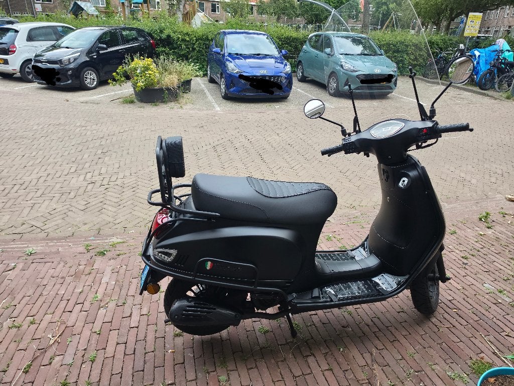 Scooter Senzo rivalux S matzwart, Gebruikt, Benzine, Ophalen, Overige merken