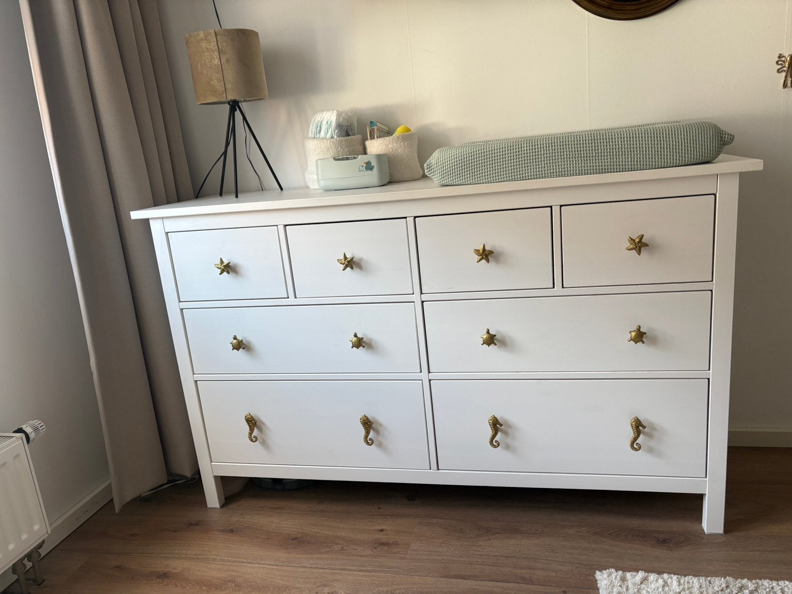 Hemnes ladekast/commodekast, Ophalen, Gebruikt, 50 tot 70 cm, 100 cm of meer