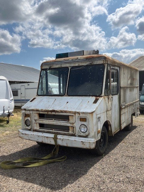 Chevy 20 Stepvan 1974 350 V8 geschakeld, opknapper! Koopje!, Auto's, Particulier, Te koop