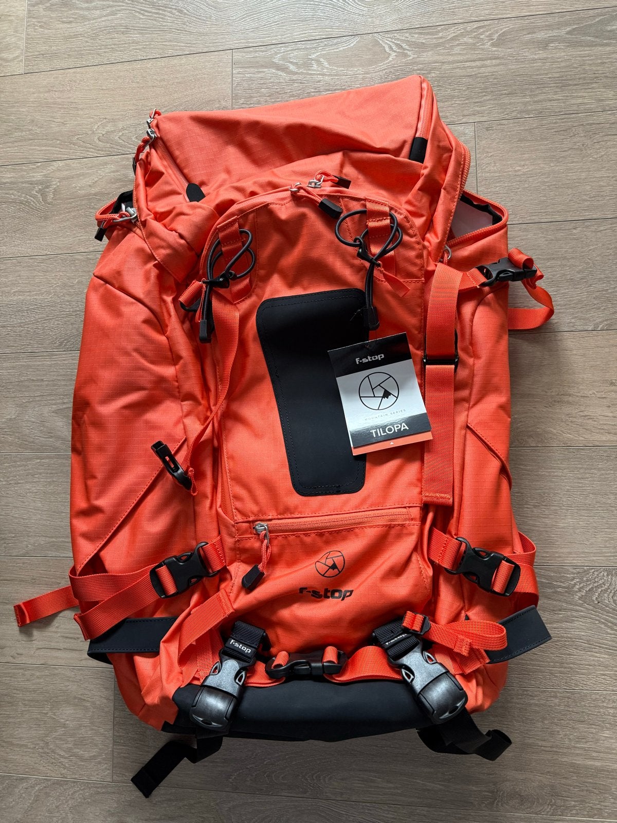 F-stop Tilopa 50L cameratas met ICU's en accessoires, Overige merken, Rugtas, Oranje, Gevoerd