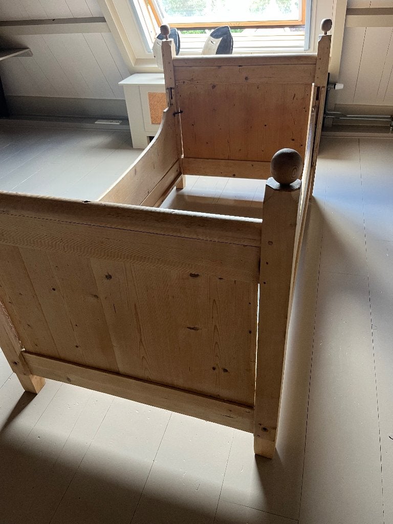 Antiek Frans bed , grenen , 1 persoons, Ophalen
