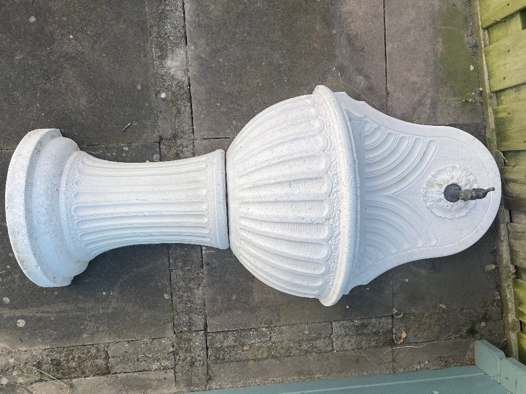 Fontein, Tuin en Terras, Ophalen, Gebruikt, Beton, Fontein