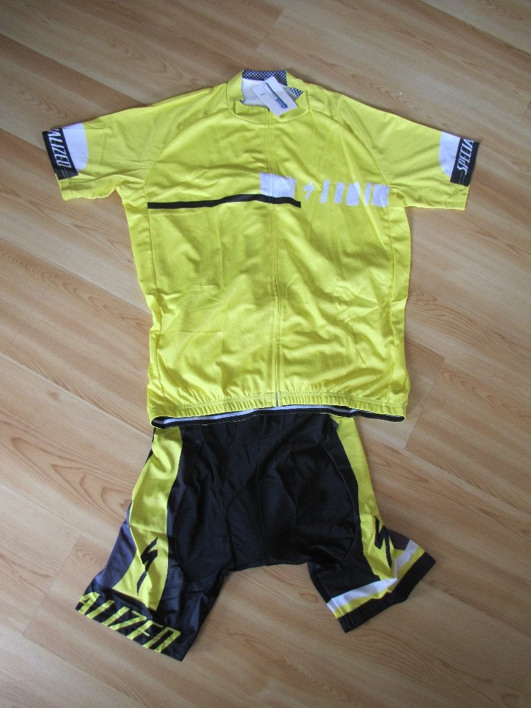Wielerkleding setje maat XXXL., Sport en Fitness, Wielrennen, Ophalen of Verzenden, Nieuw, Kleding