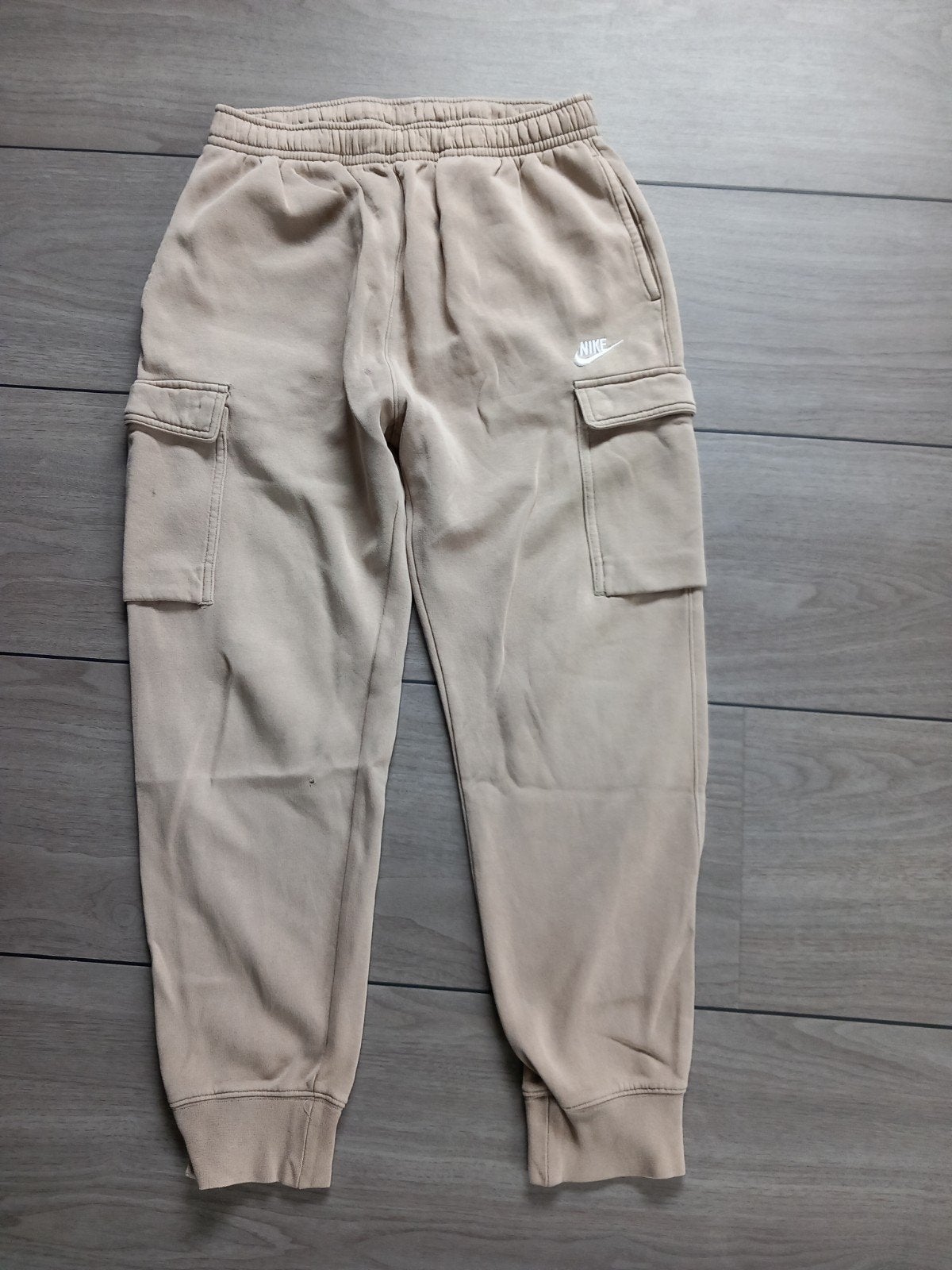 Nike Cargo Joggingbroek - Beige - Maat M, Ophalen of Verzenden