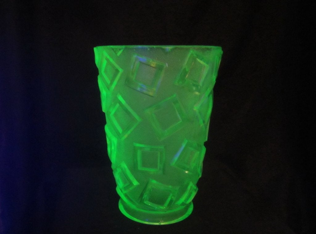 Antieke art deco uranium vaseline glazen vaas, geometrisch, Ophalen of Verzenden