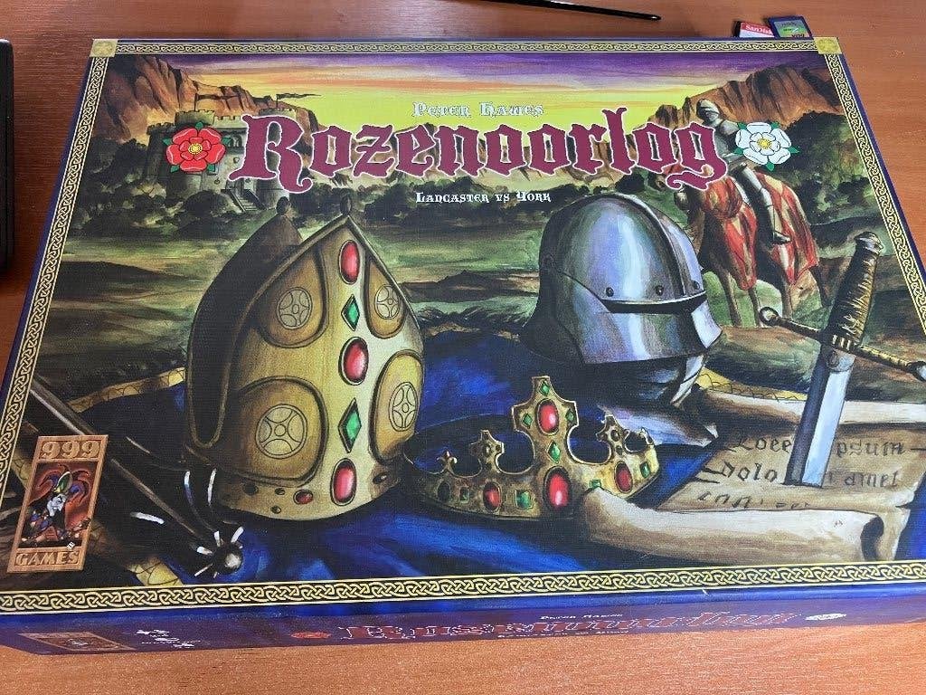 Rozenoorlog, Ophalen of Verzenden, Gebruikt, 999 Games
