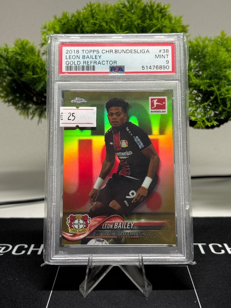 Topps Chrome gold /50 Leon Bailey Leverkusen PSA 9 kaart, Ophalen of Verzenden, Nieuw, Buitenlandse clubs, Spelerskaart