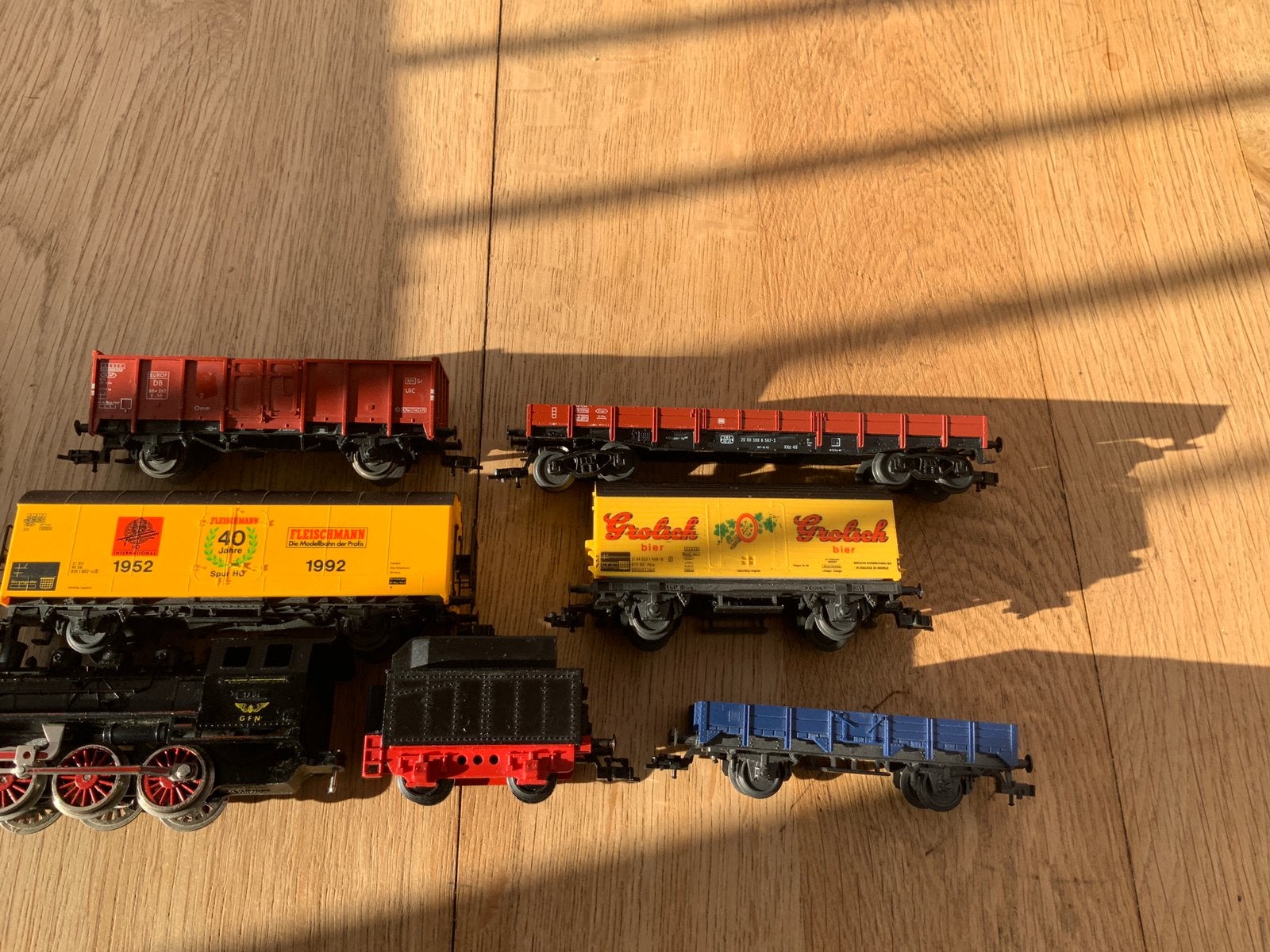 FLeischmann stoomlok met 5 wagons, Gelijkstroom, Fleischmann, Ophalen of Verzenden, Gebruikt