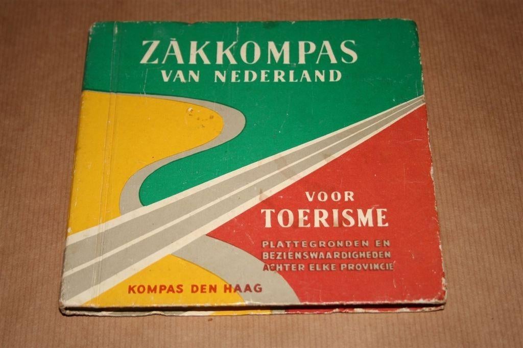 Zakkompas van Nederland voor toerisme — ca. 1958, Gelezen, Ophalen of Verzenden, Landkaart, 1800 tot 2000