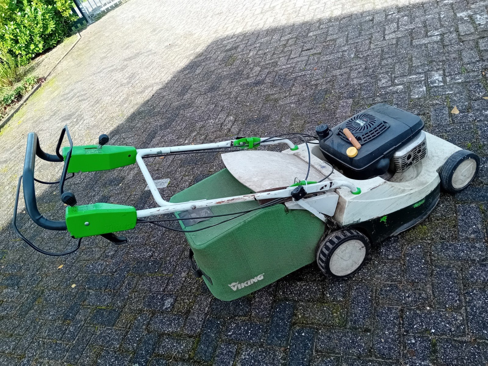 viking grasmaaier, Ophalen, Viking, Gebruikt, Benzine-grasmaaier